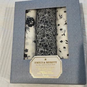 Emily & Meritt black floral swaddle set